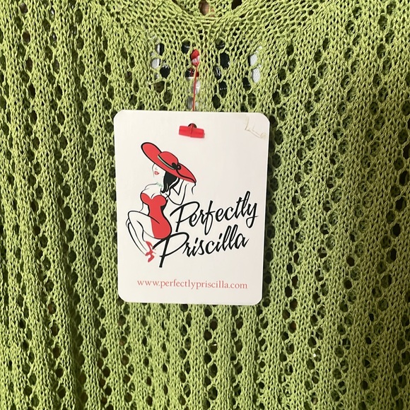 Perfectly Priscilla Green Sweater size Small NWT - Picture 4 of 7